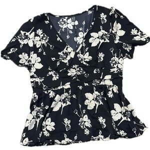 👚🌸 GREATHE Black & Ivory Floral Peplum Wrap Top | Women’s‎ XL | Elegant Blouse